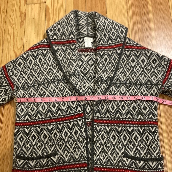 Geometric Shawl Collar Cardigan Sweater Grey Red Size Medium - Picture 8 of 10